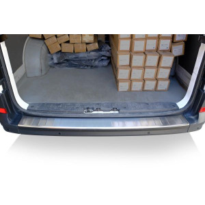 OMSA VW Crafter Krom Arka Tampon Eşiği Taşlı 2017 ve Sonrası