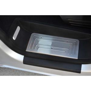 OMSA VW T5 Caravelle Krom Cam Çerçevesi 14 Parça Çift Sürgülü Kısa Şase 2010 ve Sonrası