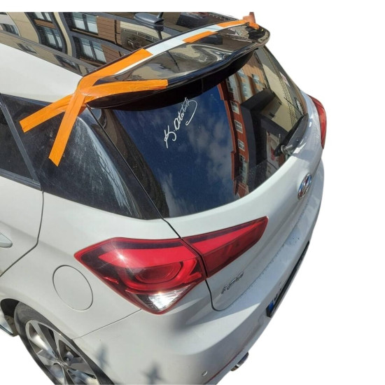 hyundai-i20-spoiler-plastik-resim-1775.jpg