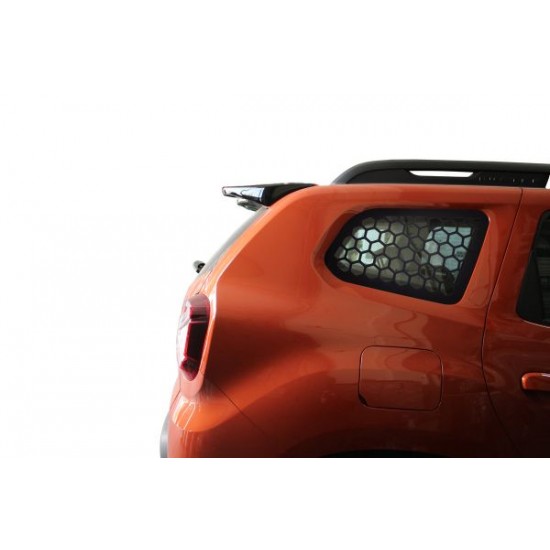 Dacia Duster Arka Kelebek Cam Koruma Izgarası 2018-2024 Arası