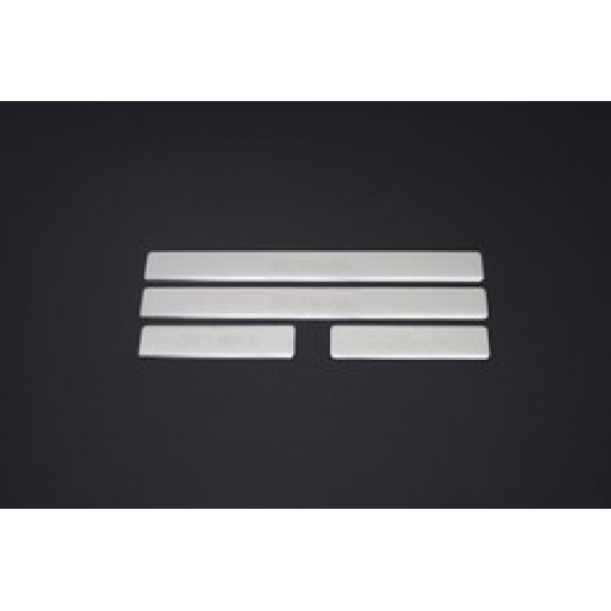 Omkar Range Rover Krom Kapı Eşiği 4 Parça 2005-2010 Arası Omkar Range Rover Krom Kapı Eşiği 4 Parça 2005-2010 Arası