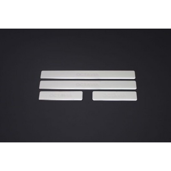 Omkar Range Rover Krom Kapı Eşiği 4 Parça 2005-2010 Arası Omkar Range Rover Krom Kapı Eşiği 4 Parça 2005-2010 Arası