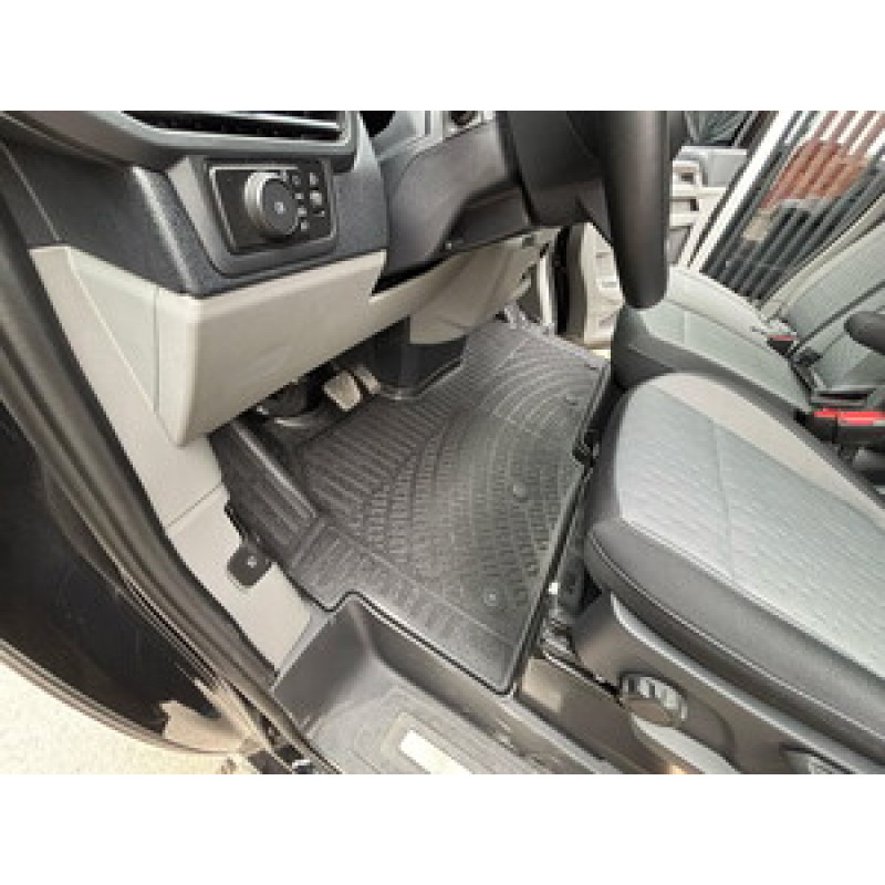 Ford Tourneo Custom 2024 Sonrası Havuzlu Paspas | Otomatik Vites