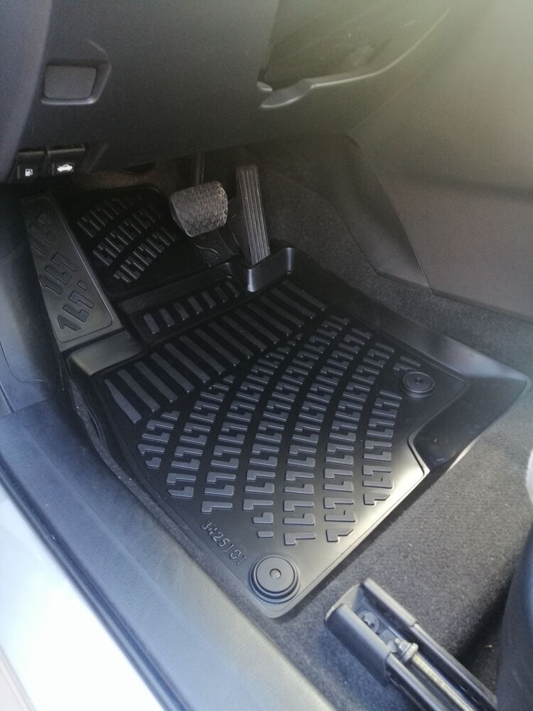 Mazda 3 2013-2019 Havuzlu Paspas