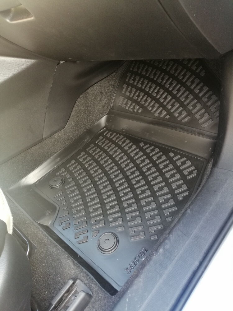 Mazda 3 2013-2019 Havuzlu Paspas